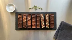 Σπιτικές γκοφρέτες σοκολάτας ψυγείου με πτι μπερ και καρύδια – χωρίς ψήσιμο